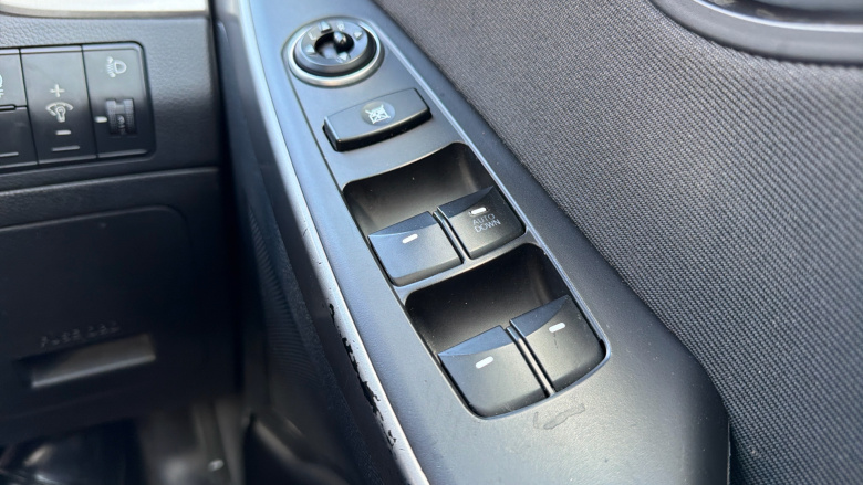 Hyundai i30 1.6 CRDi Blue Drive SE 5dr Diesel Hatchback